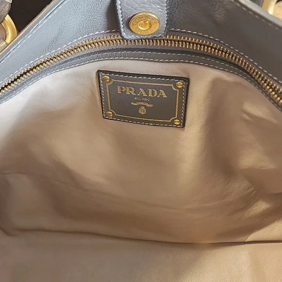 Prada Gray Leather Women's Bag - Picture 13 of 16